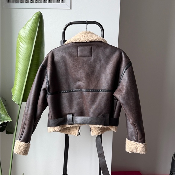 Zara Dark Brown Cropped Jacket with Cream Shearling - Picture 2 of 2